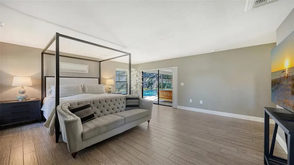 3783 Beneva Oaks Blvd, Sarasota, FL 34238