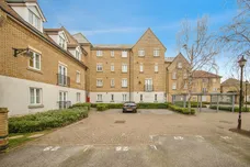 Alnesbourn Crescent, Ipswich