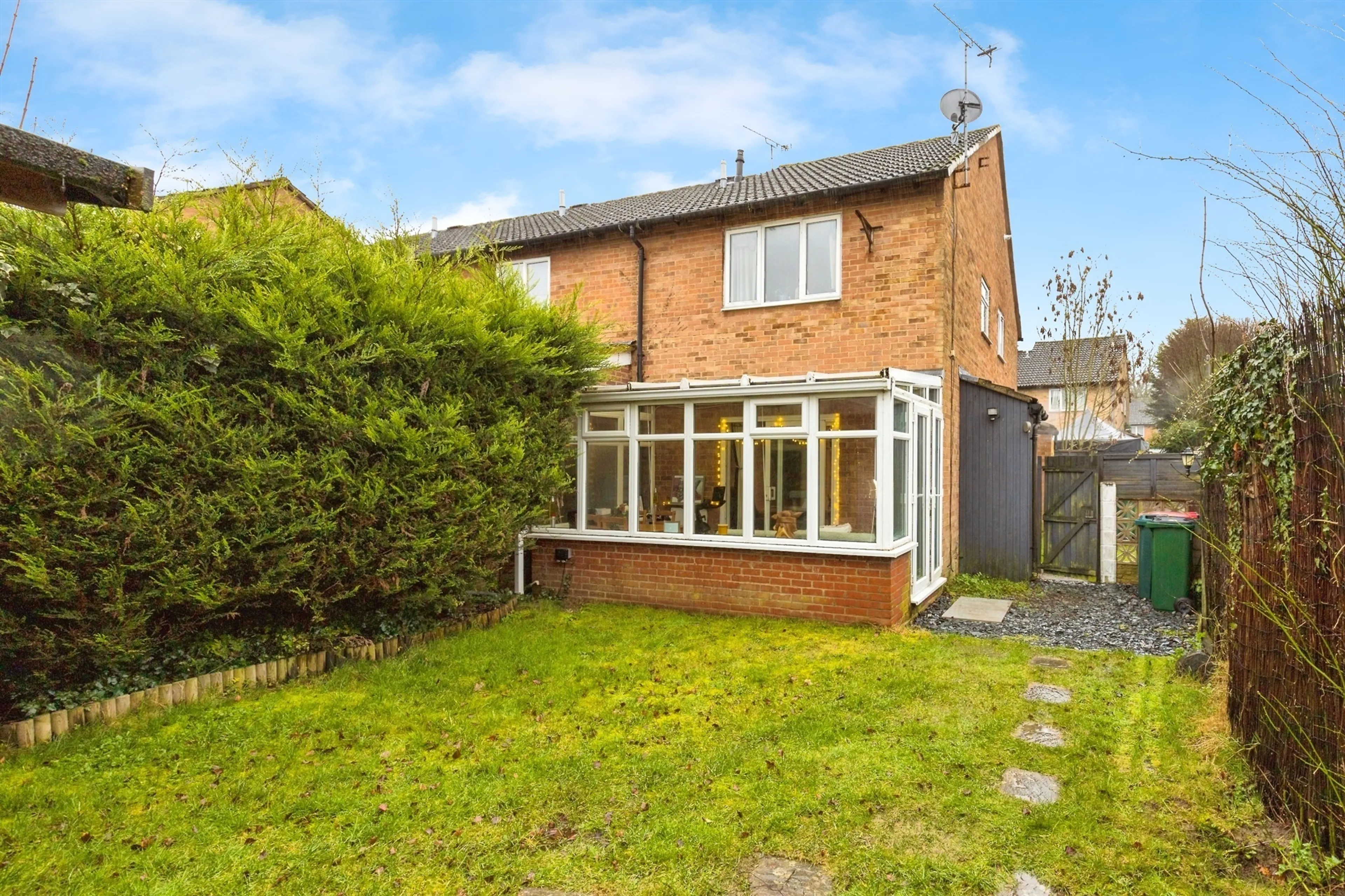 Property photo 0