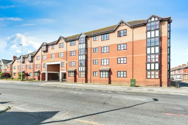 St. Annes Court, St. Annes Road, Blac...