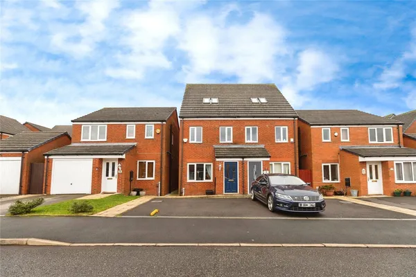 Kinross Avenue, Heywood, Greater Manc...