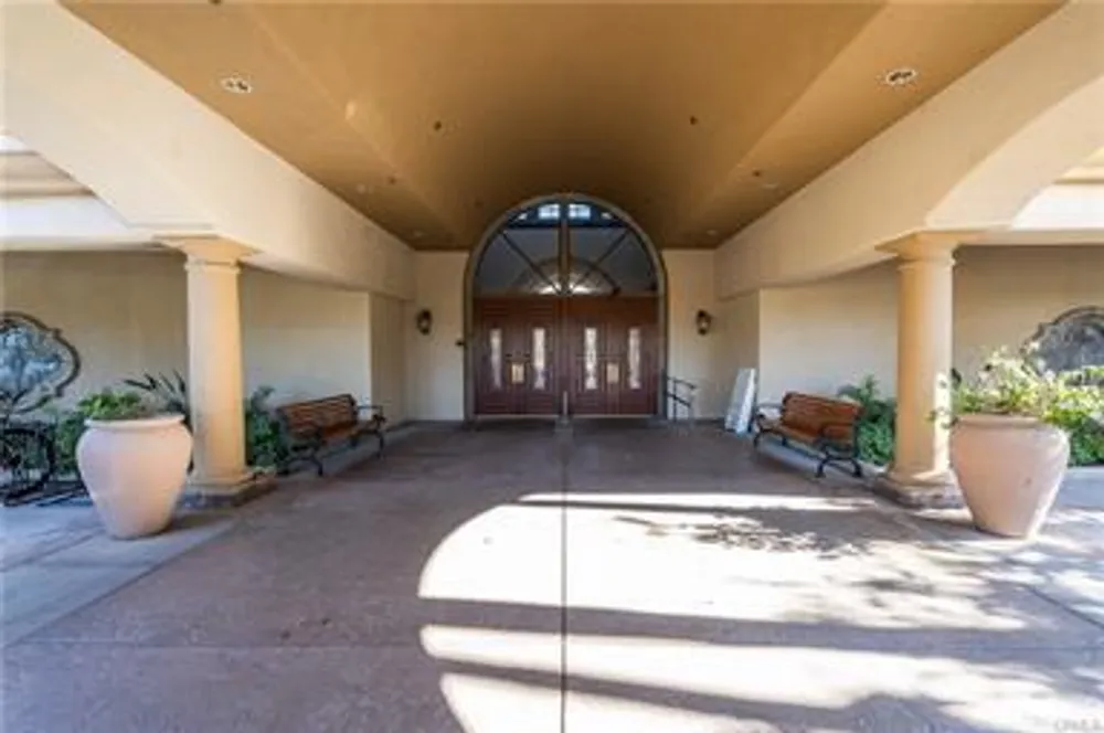 1154 Fairway Oaks Ave, Banning, CA 92220