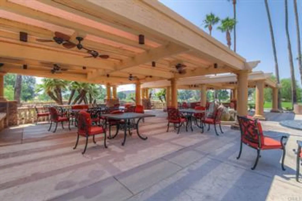 1154 Fairway Oaks Ave, Banning, CA 92220