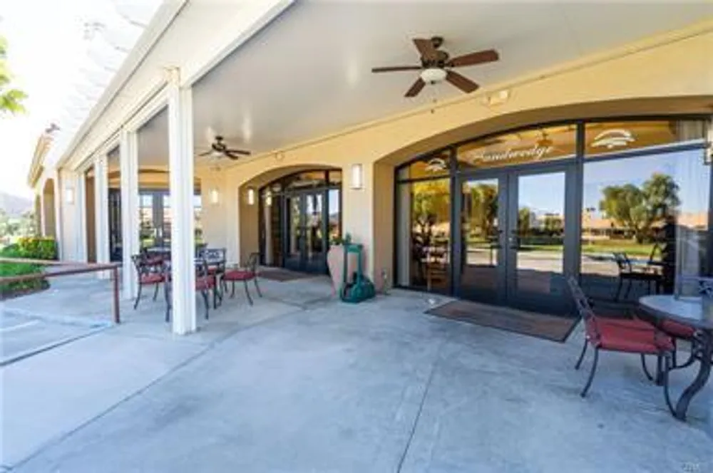1154 Fairway Oaks Ave, Banning, CA 92220
