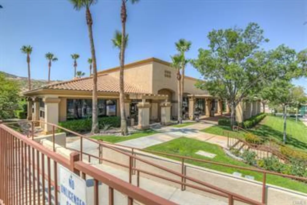 1154 Fairway Oaks Ave, Banning, CA 92220