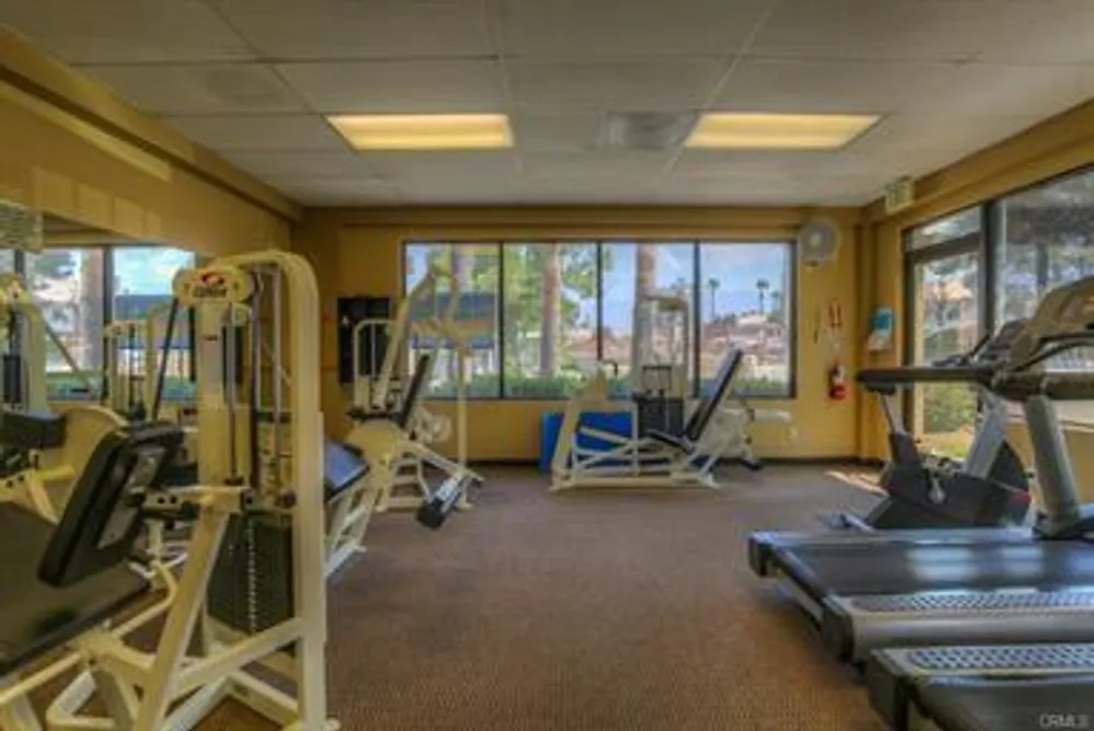 1154 Fairway Oaks Ave, Banning, CA 92220