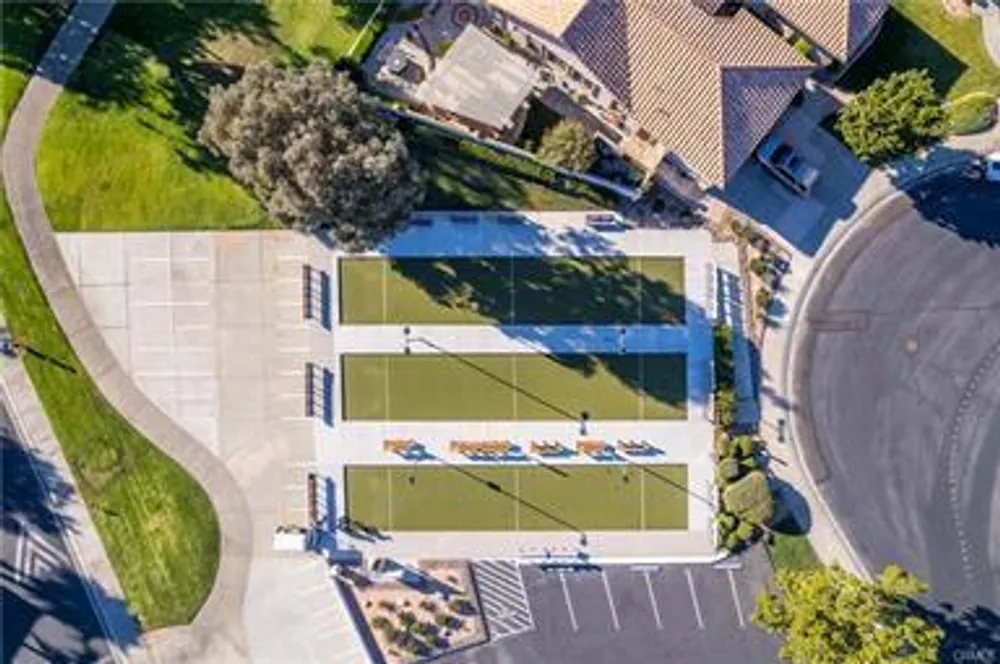 1154 Fairway Oaks Ave, Banning, CA 92220