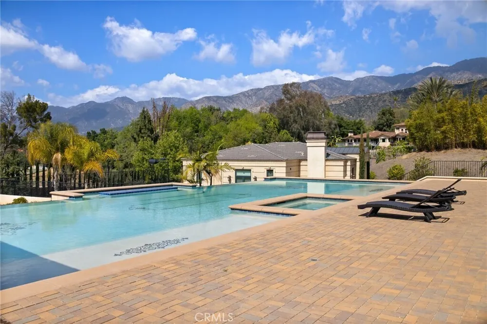 165 Circle Dr, Bradbury, CA 91008