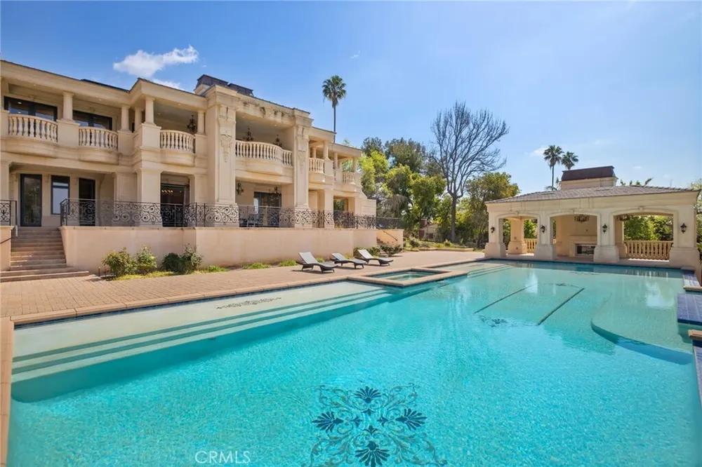 165 Circle Dr, Bradbury, CA 91008