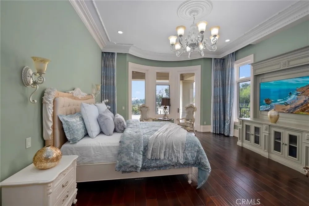 165 Circle Dr, Bradbury, CA 91008