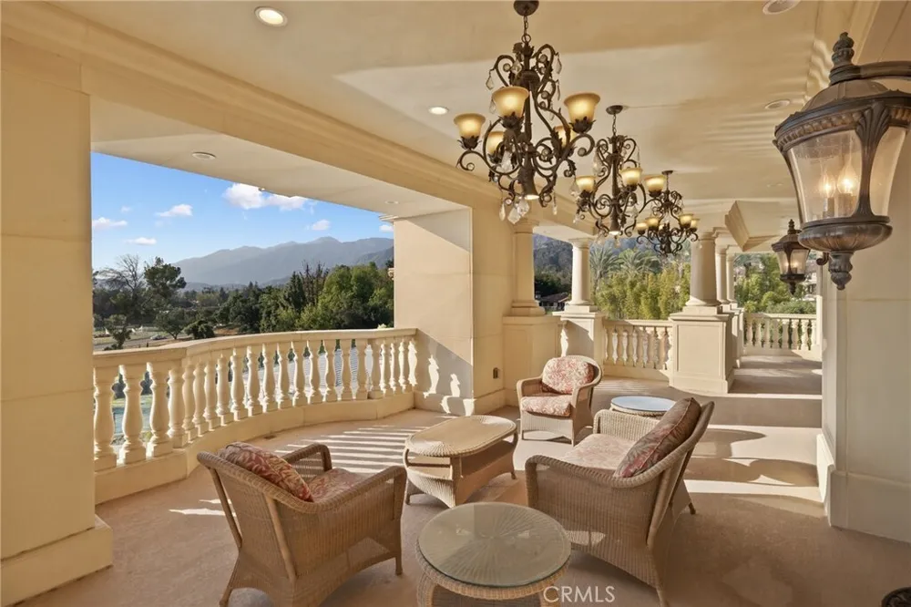 165 Circle Dr, Bradbury, CA 91008