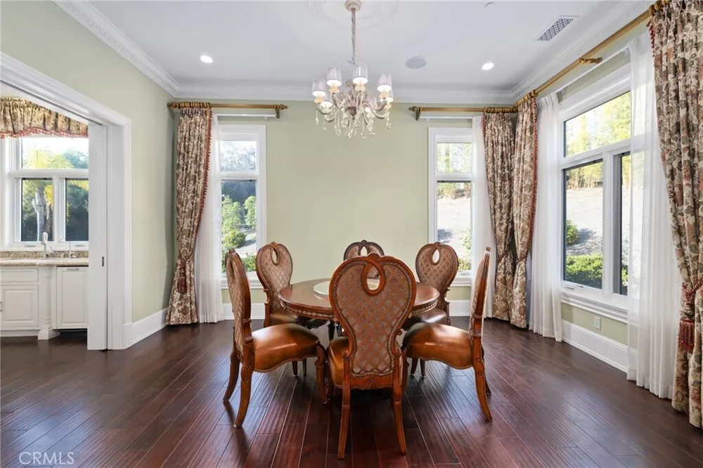 165 Circle Dr, Bradbury, CA 91008