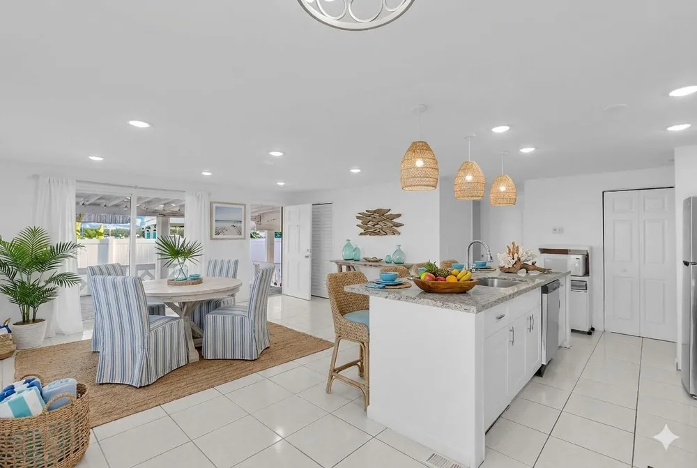 1250 27th St, Marathon, FL 33050