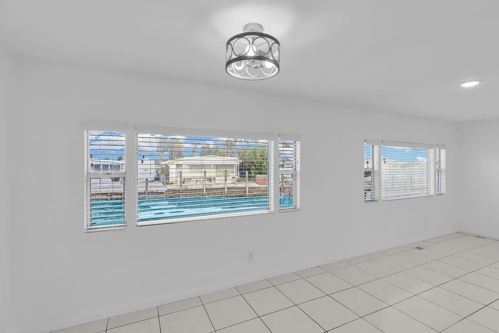 1250 27th St, Marathon, FL 33050