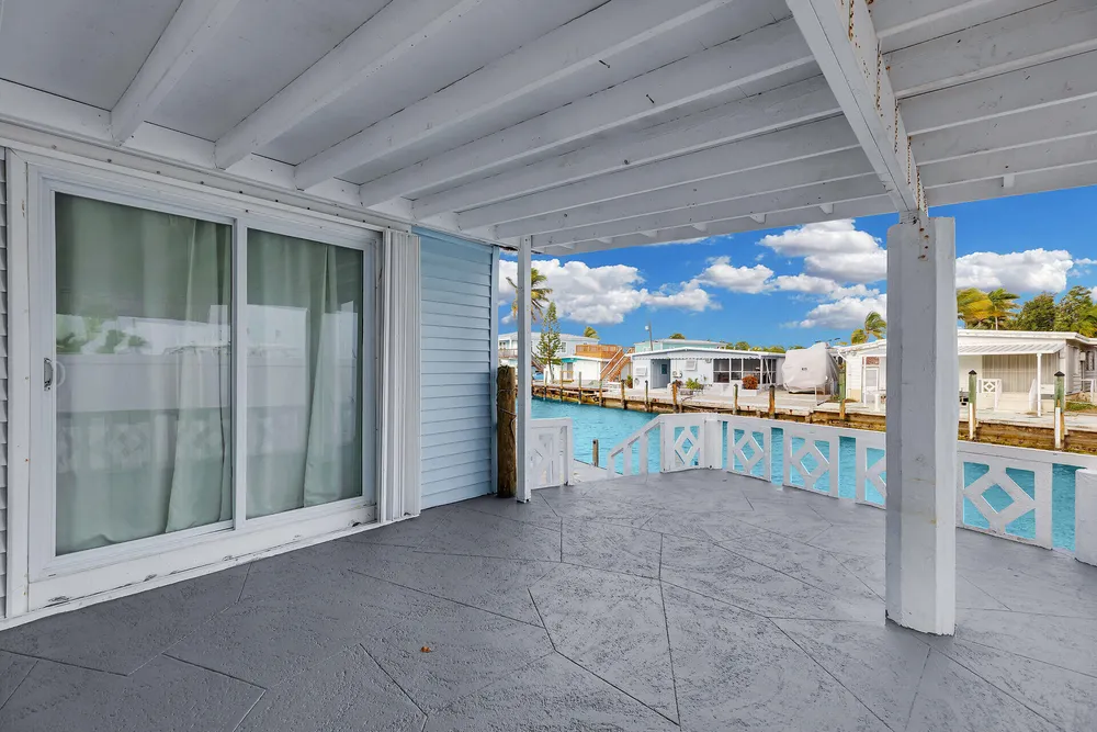 1250 27th St, Marathon, FL 33050