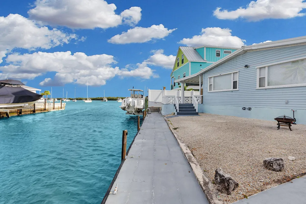 1250 27th St, Marathon, FL 33050