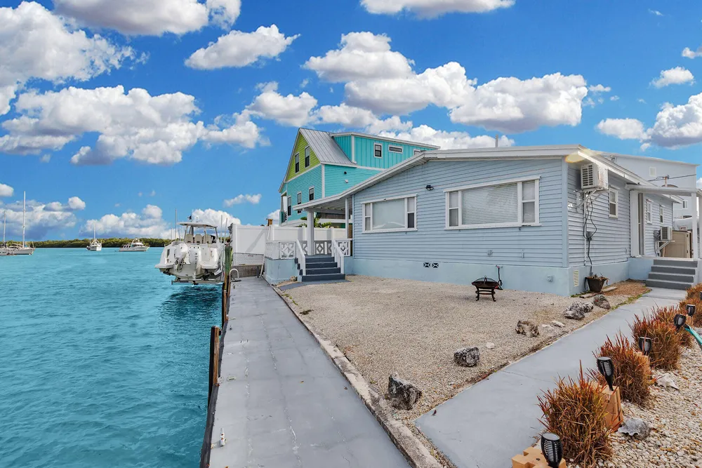1250 27th St, Marathon, FL 33050