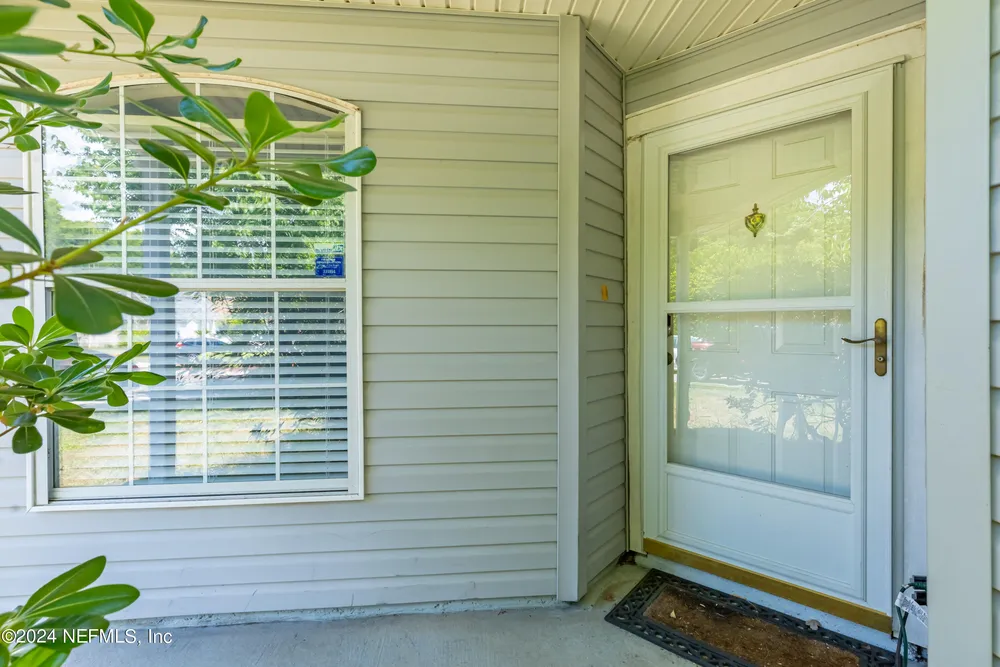 1255 E Brookwood Bluff Rd, Jacksonville, FL 32225