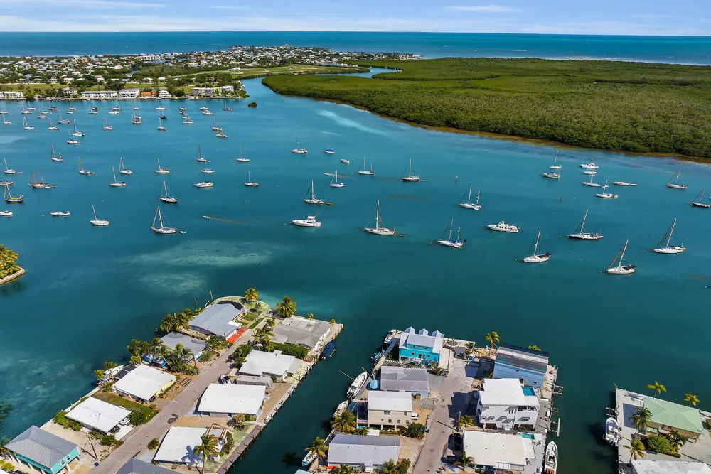 1250 27th St, Marathon, FL 33050