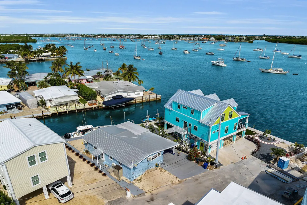 1250 27th St, Marathon, FL 33050