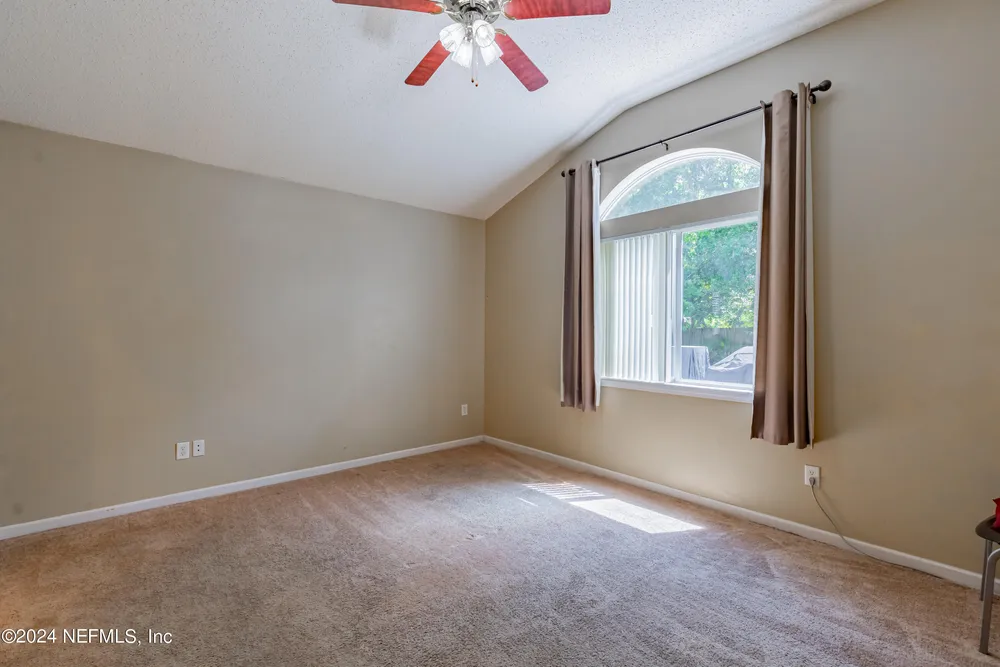 1255 E Brookwood Bluff Rd, Jacksonville, FL 32225
