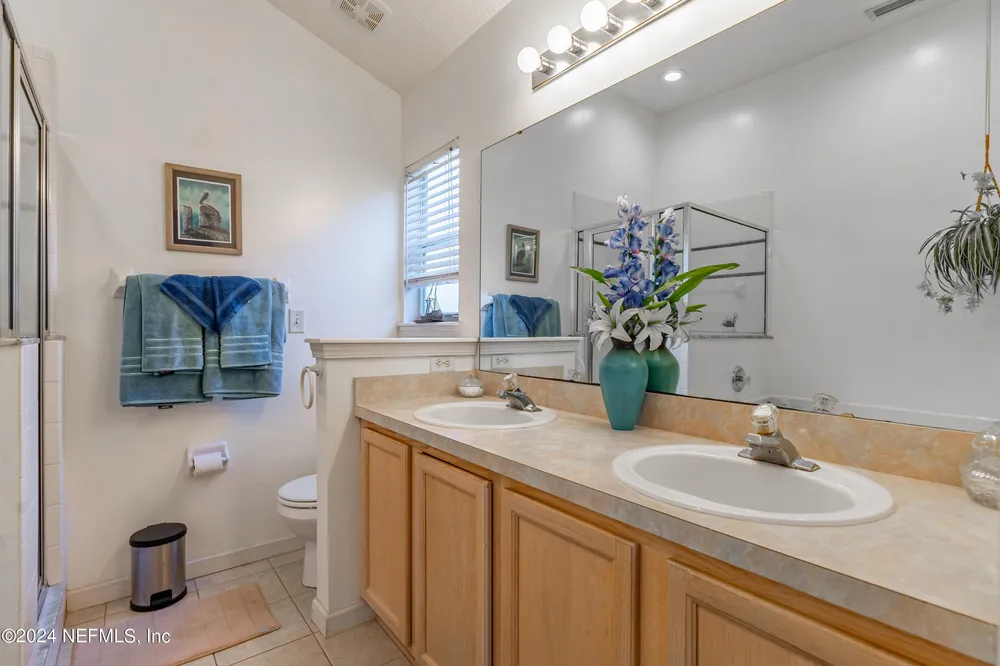 1255 E Brookwood Bluff Rd, Jacksonville, FL 32225
