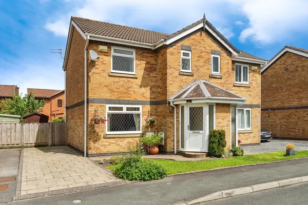 Haseley Close, Radcliffe, Manchester,...
