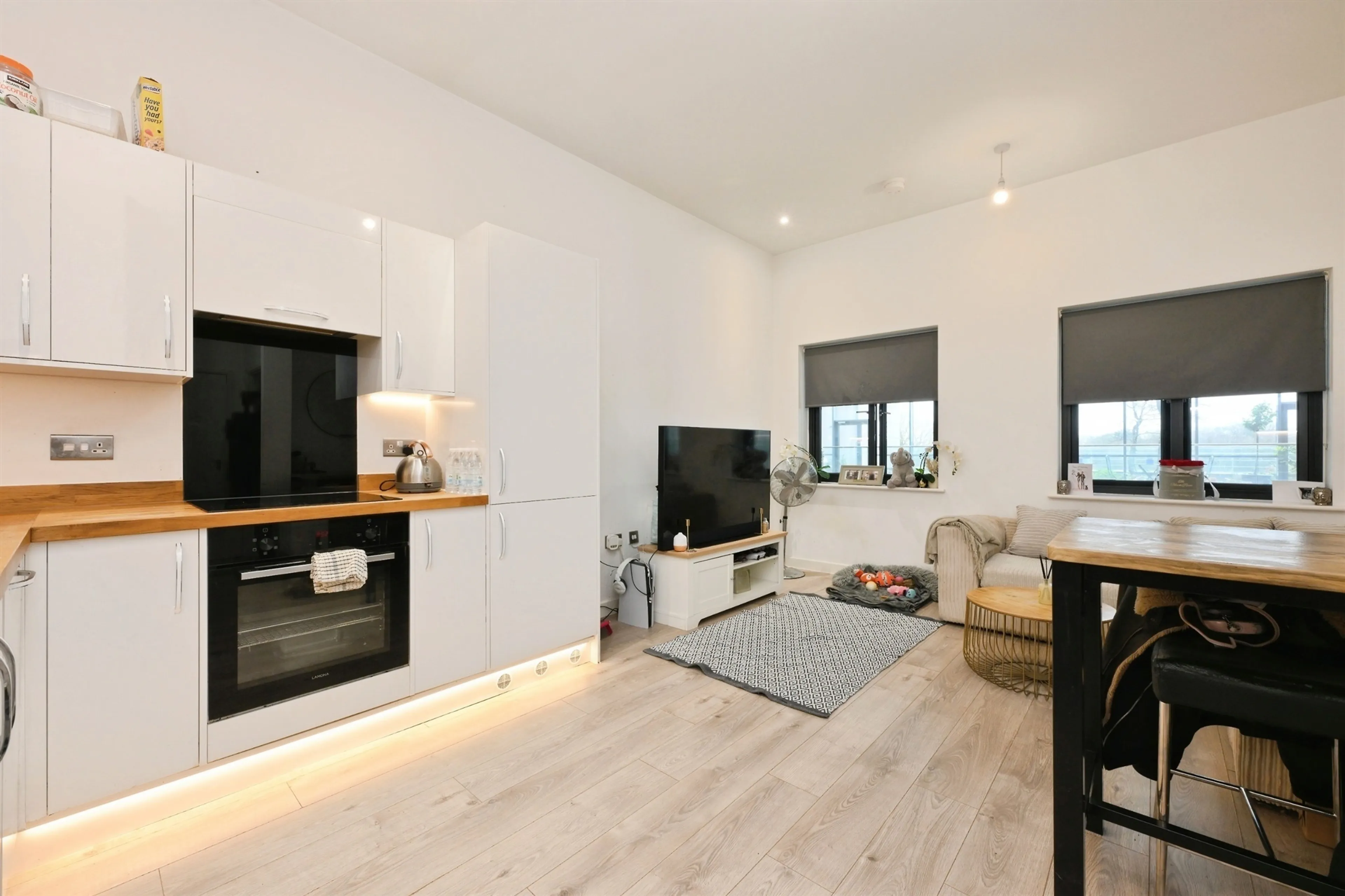 Property at Edinburgh Gate, Harlow