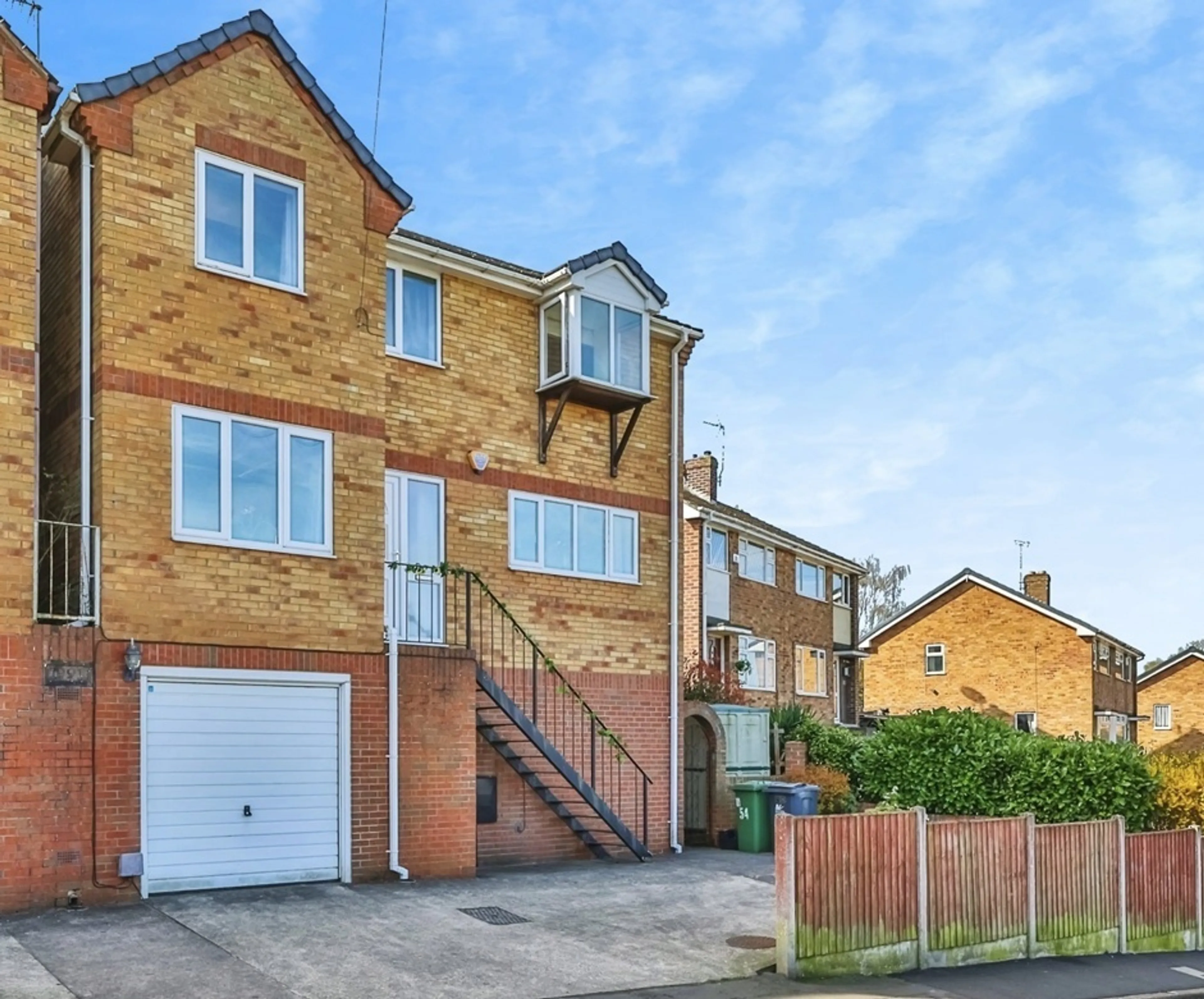 Property photo 0
