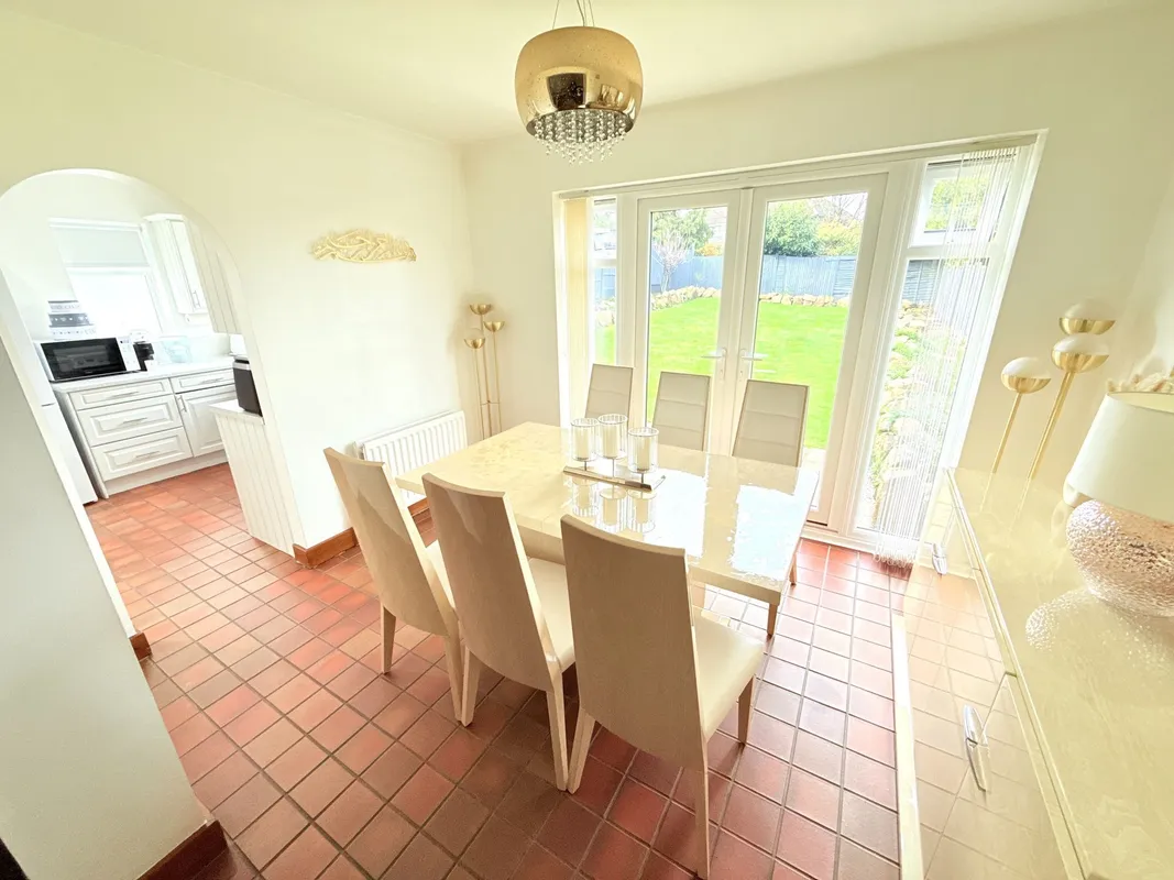 Rushdene Avenue, Barnet, EN4