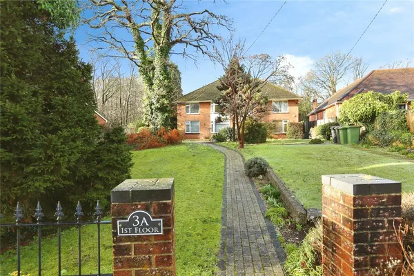 Woolston Road, Southampton, Hampshire...