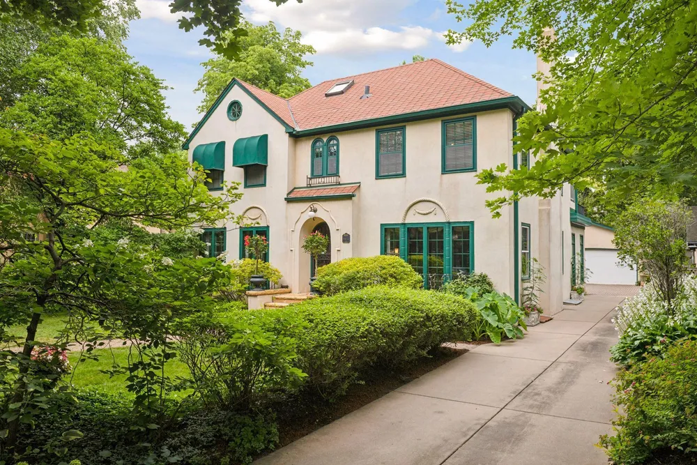 4447 Dupont Ave S, Minneapolis, MN 55419