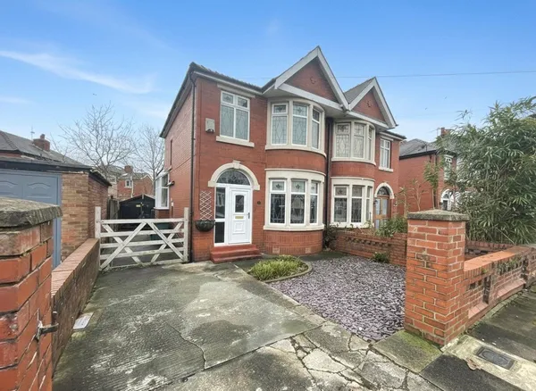 Glenluce Drive, Preston, Lancashire, PR1