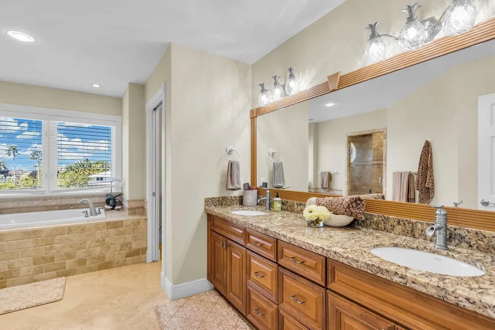 205 Stirrup Key Blvd, Marathon, FL 33050
