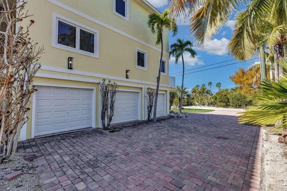 205 Stirrup Key Blvd, Marathon, FL 33050