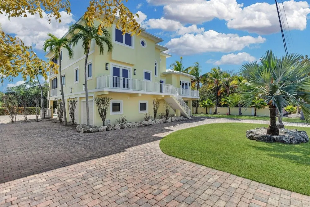 205 Stirrup Key Blvd, Marathon, FL 33050