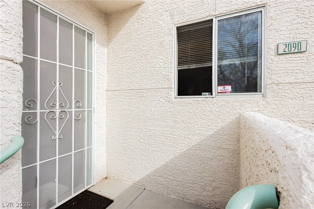 7100 Pirates Cove Rd, Las Vegas, NV 89145