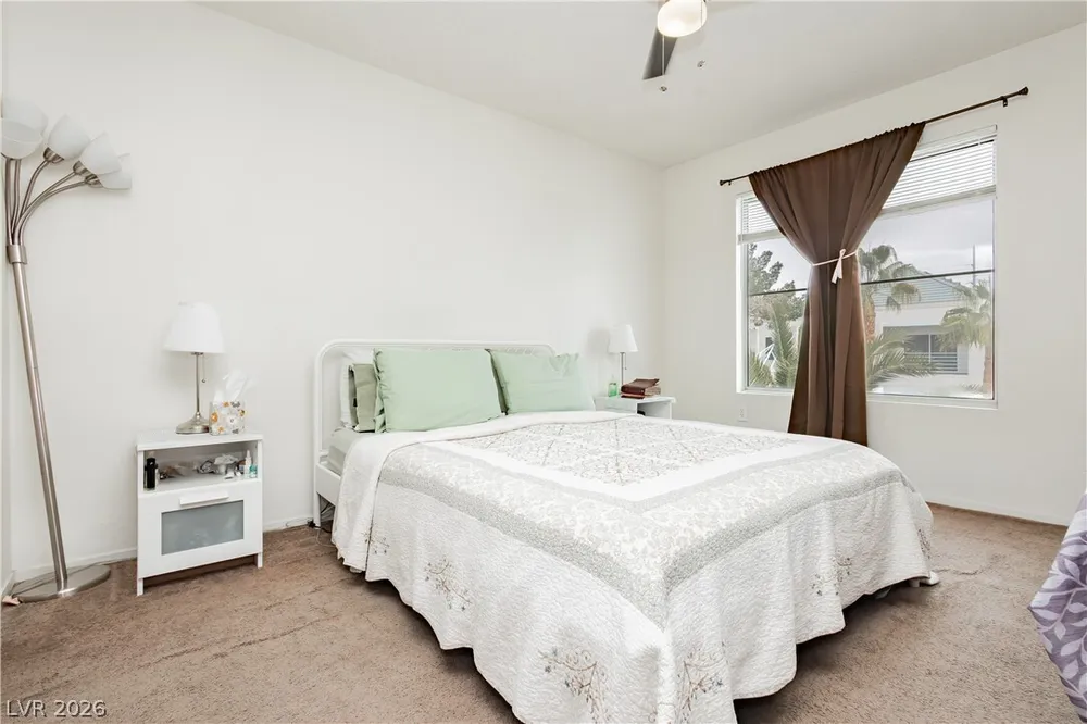 7100 Pirates Cove Rd, Las Vegas, NV 89145