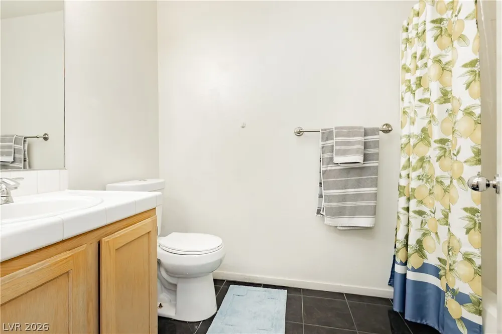 7100 Pirates Cove Rd, Las Vegas, NV 89145