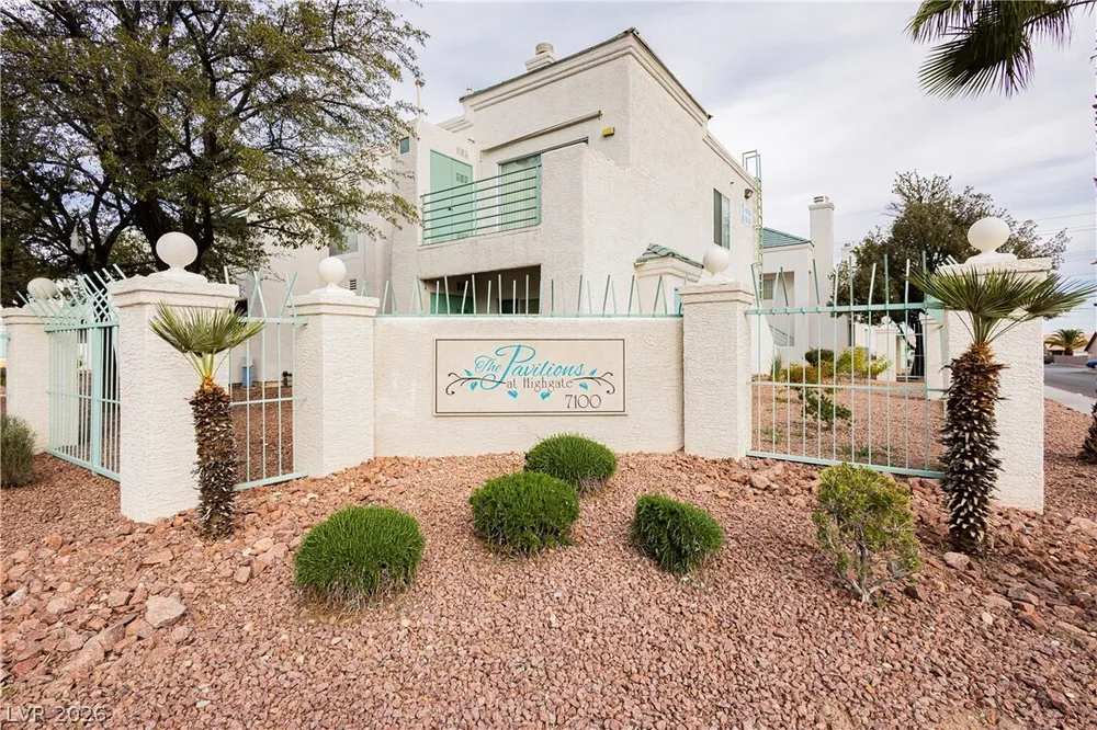 7100 Pirates Cove Rd, Las Vegas, NV 89145