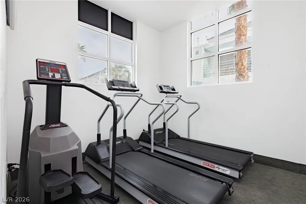 7100 Pirates Cove Rd, Las Vegas, NV 89145