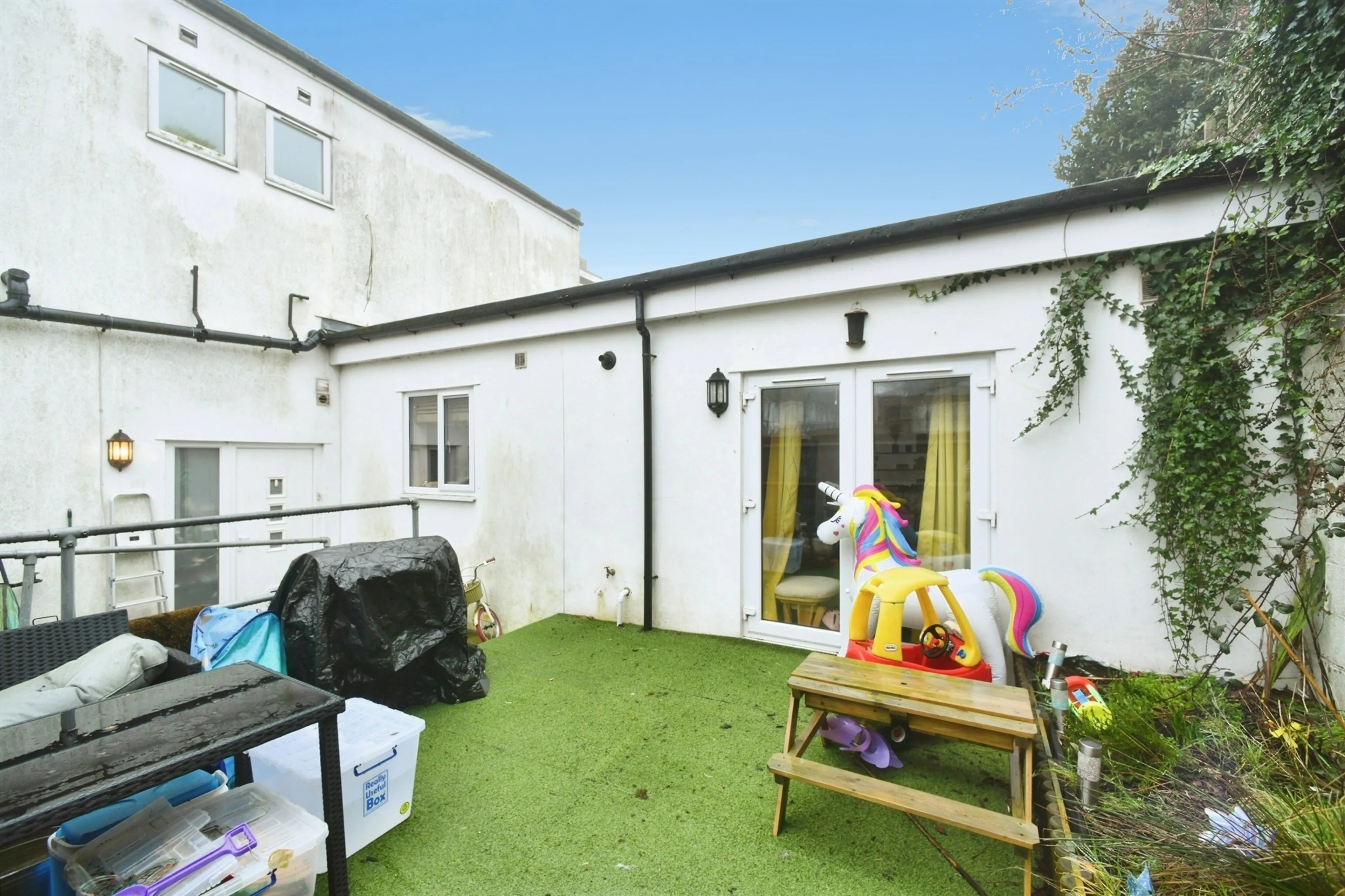 Property at Warren Road, Brighton