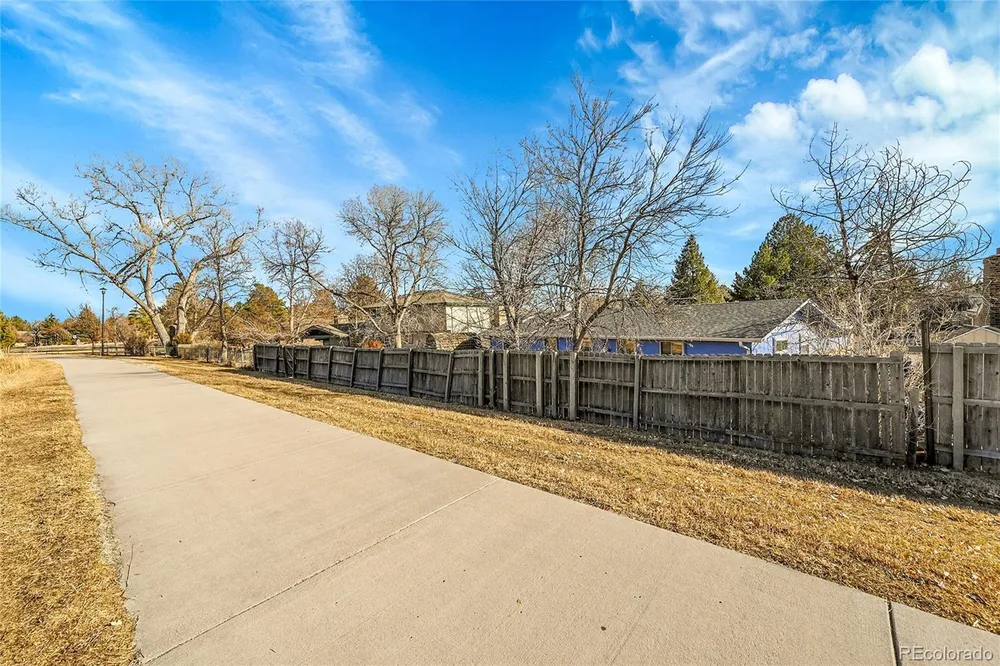1500 Abilene Dr, Broomfield, CO 80020