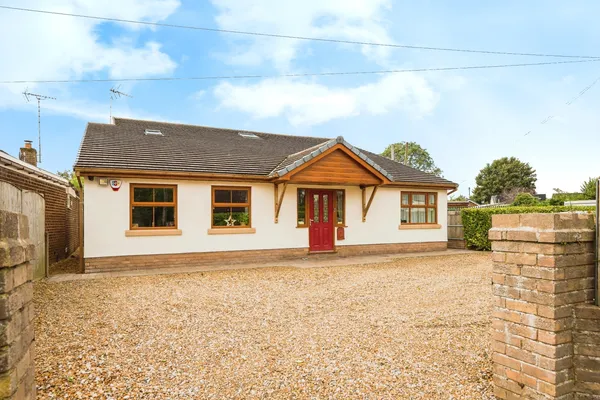 Bedford Way, Mold, Flintshire, CH7