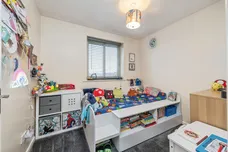 Stoneleigh Court, Shelley, Huddersfield