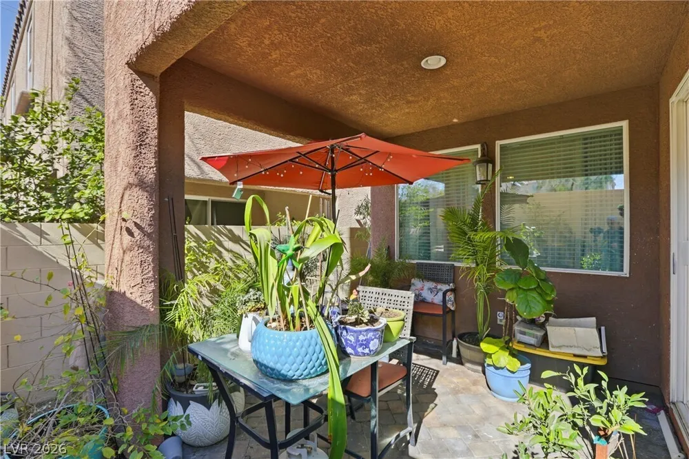 10593 Hamdem Ave, Las Vegas, NV 89129-6445