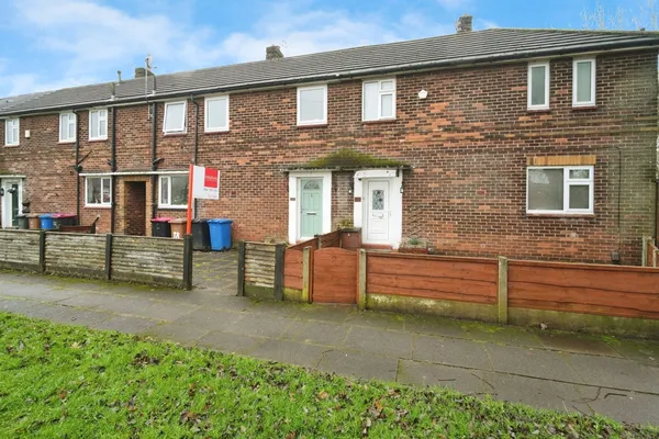 Falcon Crescent, Clifton, Swinton, Ma...