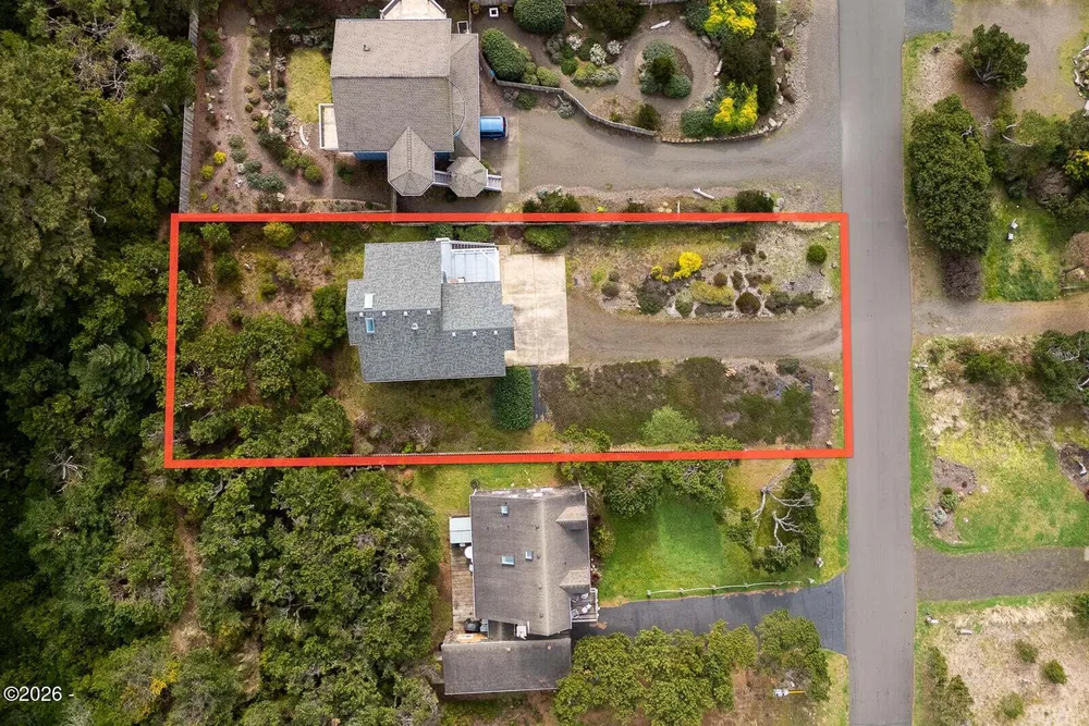 3401 NW Hidden Lake Dr, Waldport, OR 97394