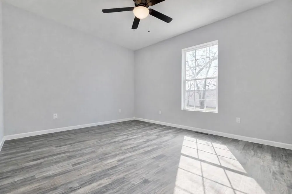 429 N Glenwood Ave, Dalton, GA 30721