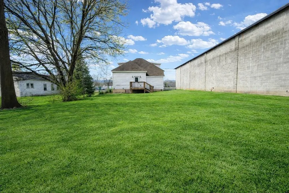 429 N Glenwood Ave, Dalton, GA 30721